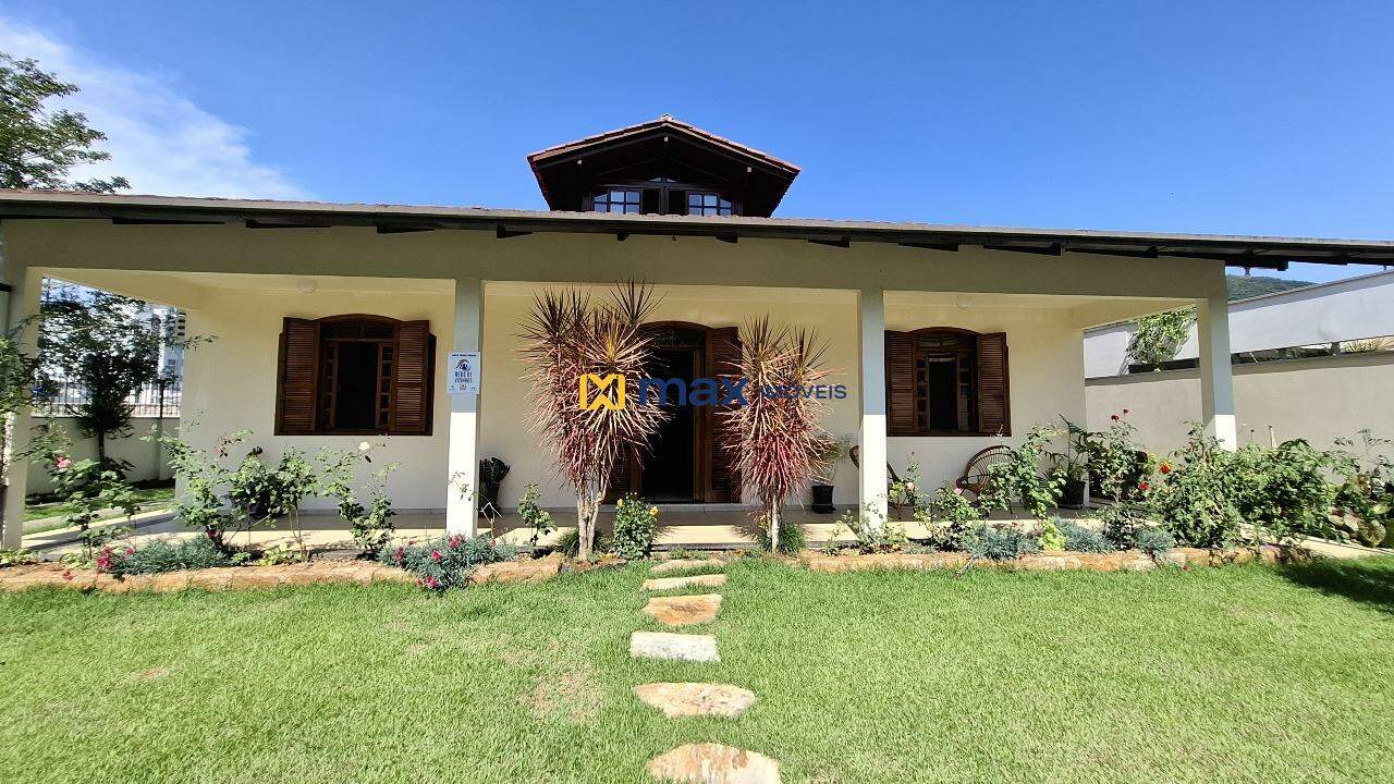 Casa à venda no Ressacada: Fachada