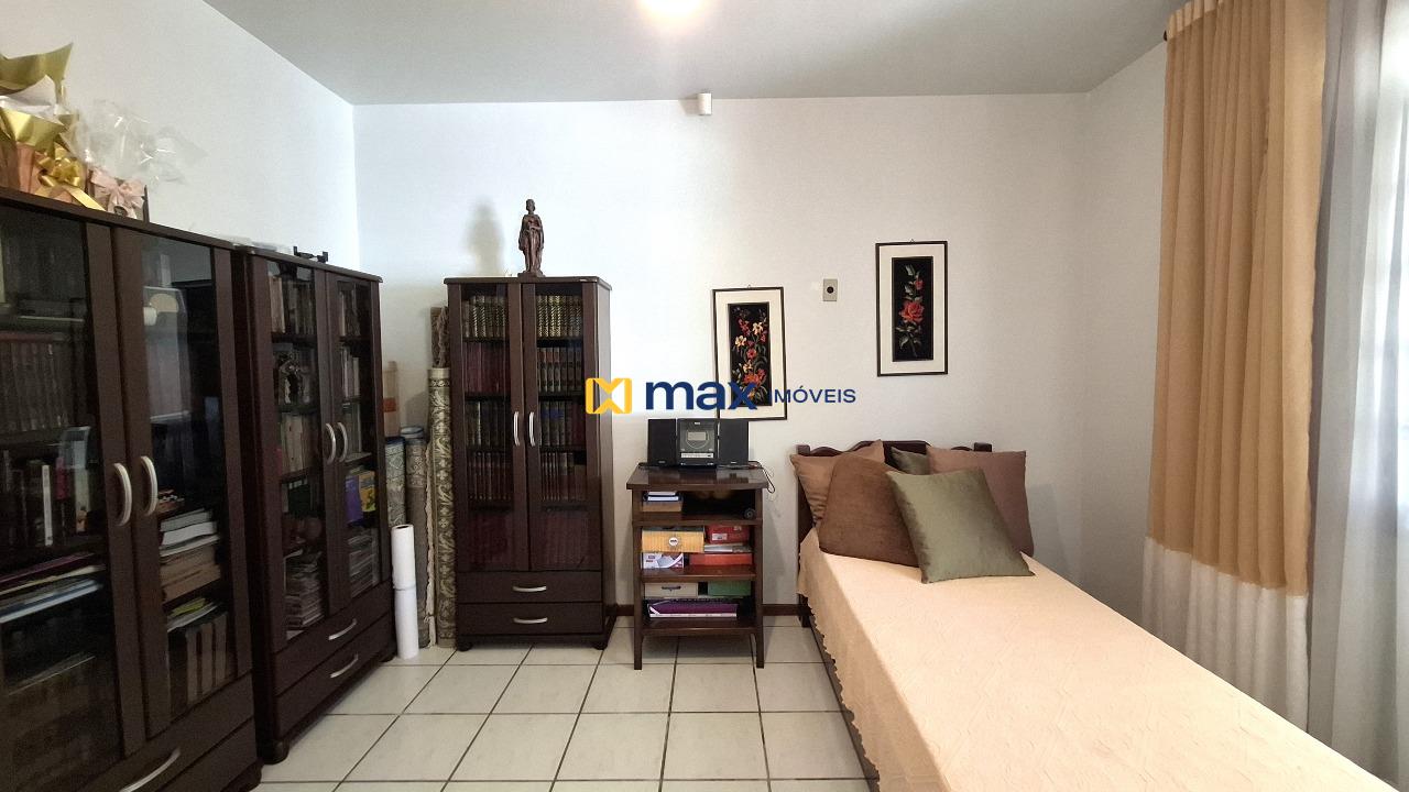 Casa à venda no Ressacada: Suíte 2