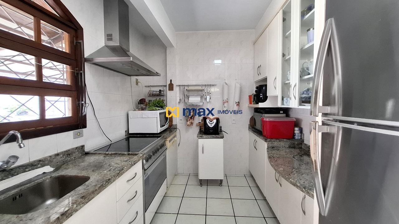 Casa à venda no Ressacada: Cozinha