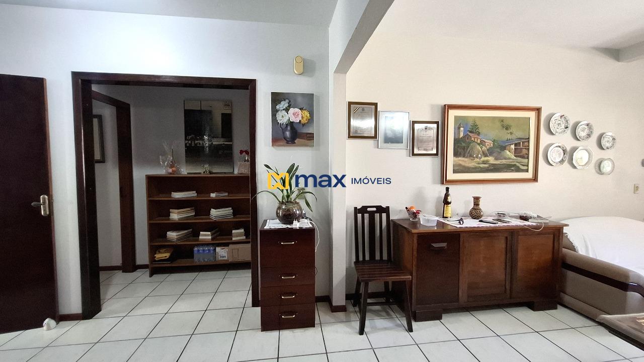 Casa à venda no Ressacada: Sala