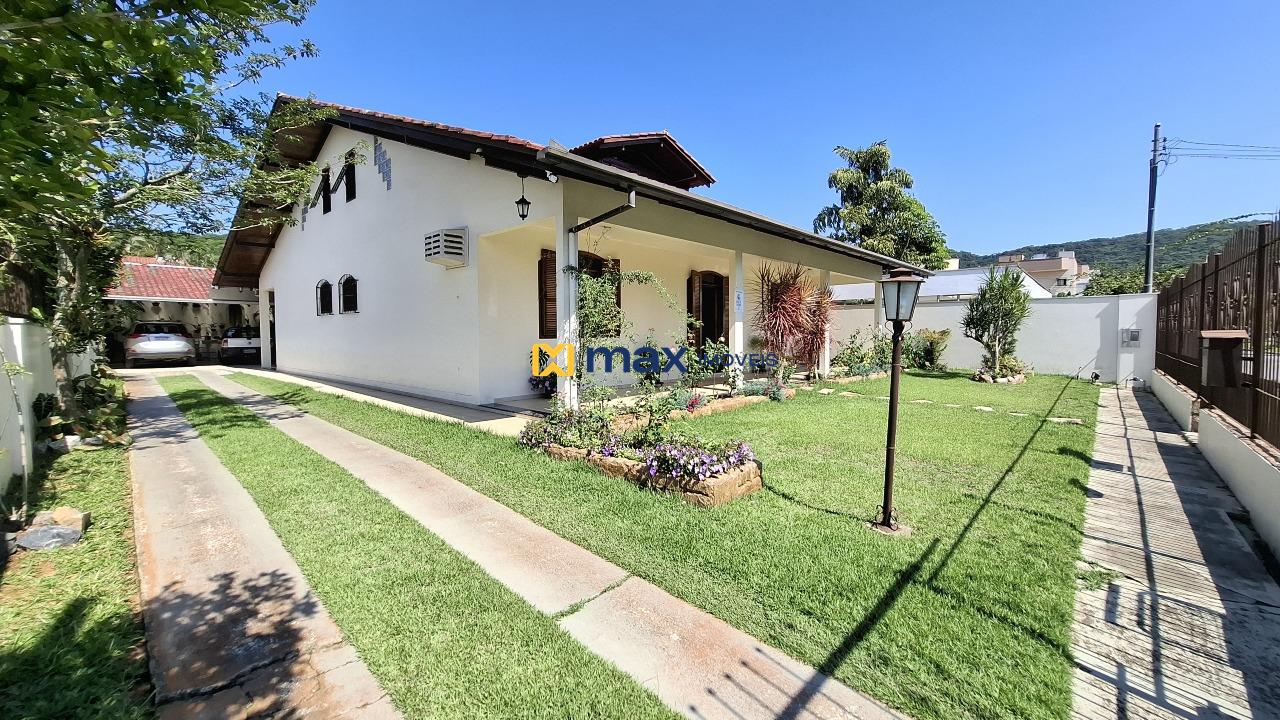 Casa à venda no Ressacada: Área externa