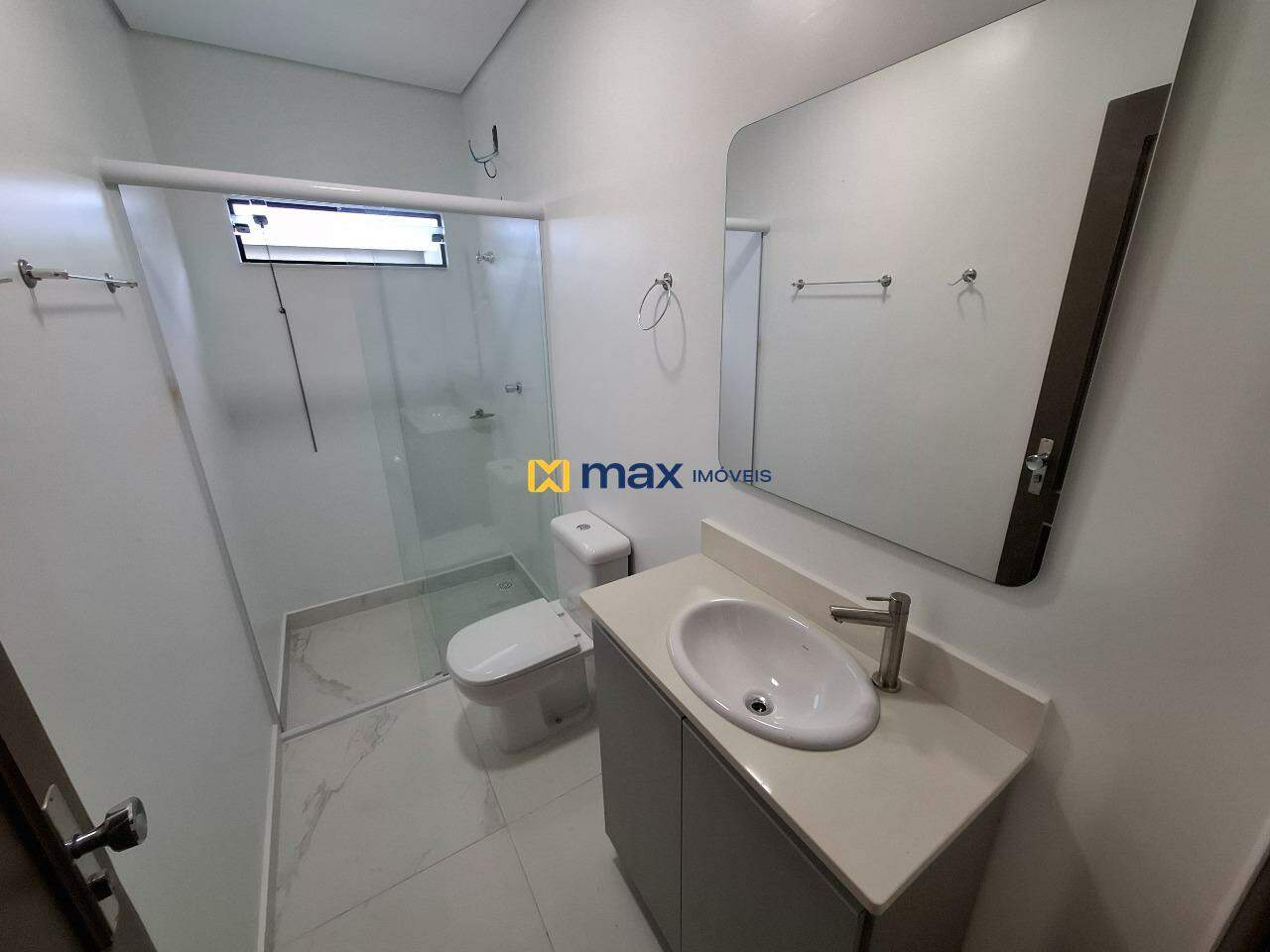 Apartamento para aluguel no Centro: Banheiro Social