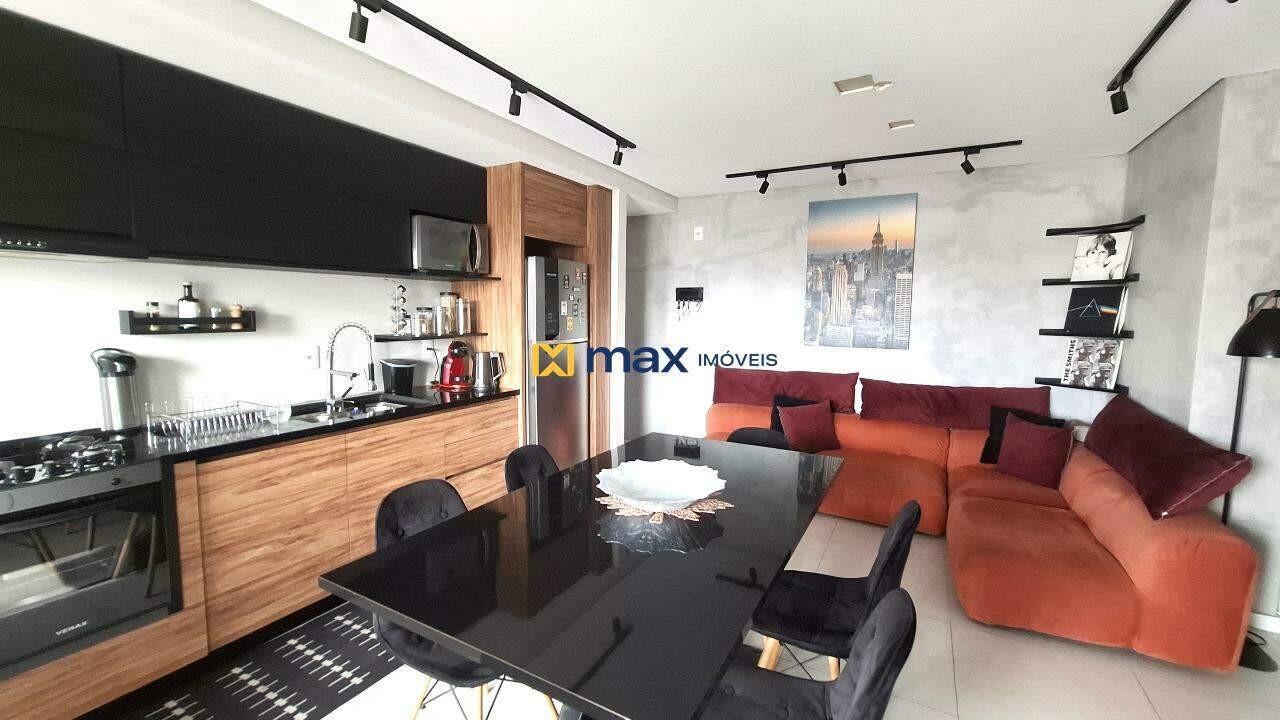 Apartamento à venda no Vila Operária: Living integrado 