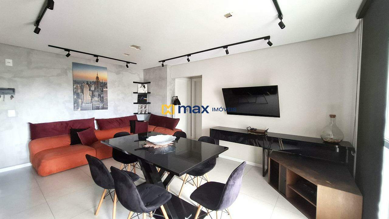Apartamento à venda no Vila Operária: Living integrado 