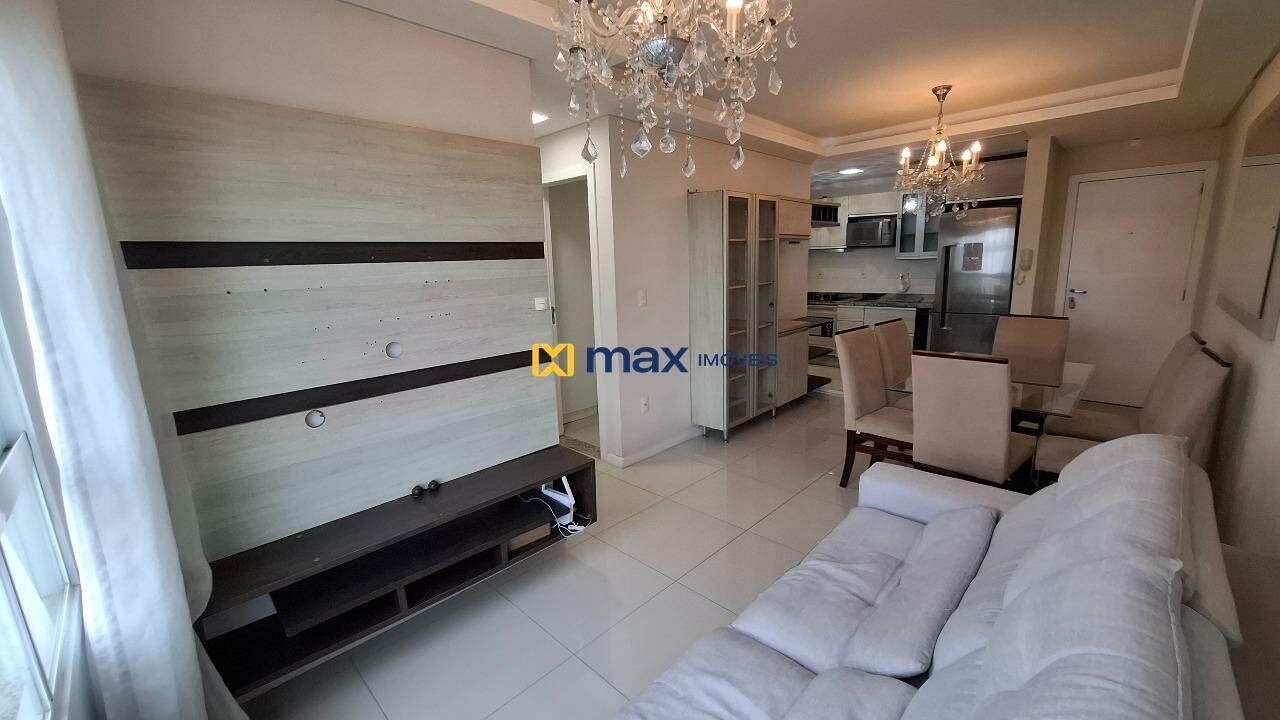 Apartamento para aluguel no Barra do Rio: Sala de Estar e Jantar