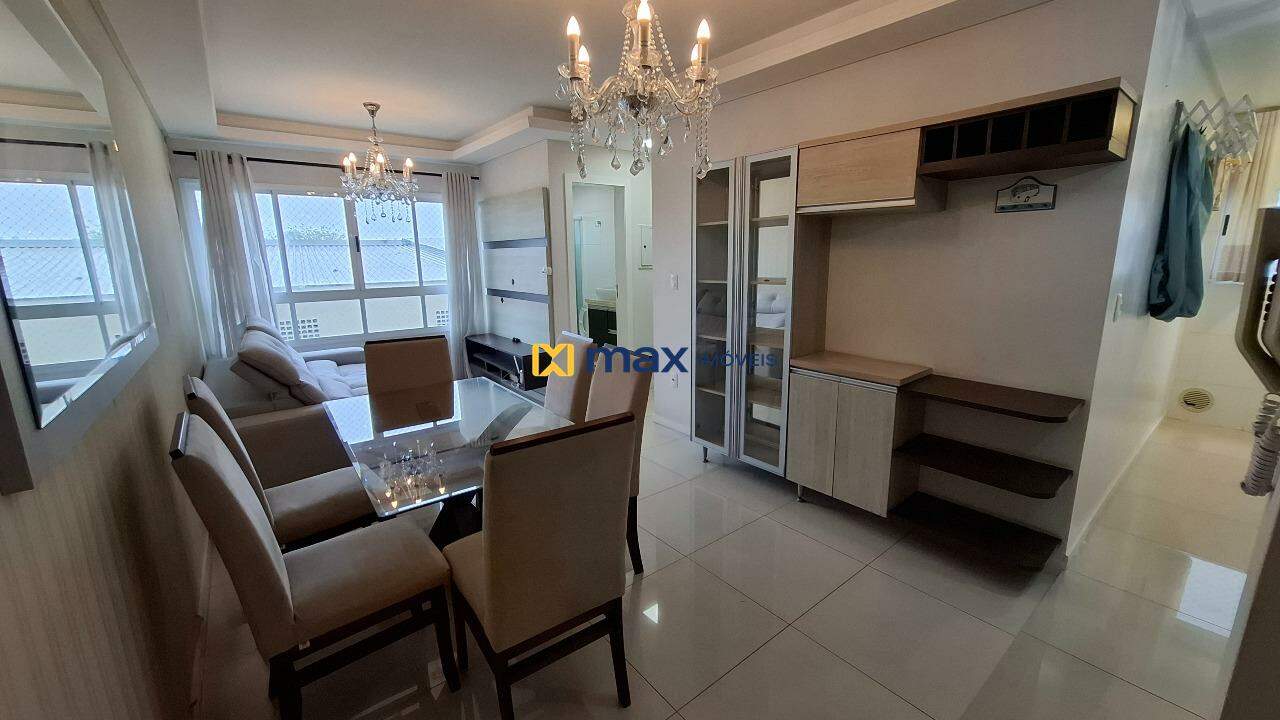 Apartamento para aluguel no Barra do Rio: Sala de Estar e Jantar