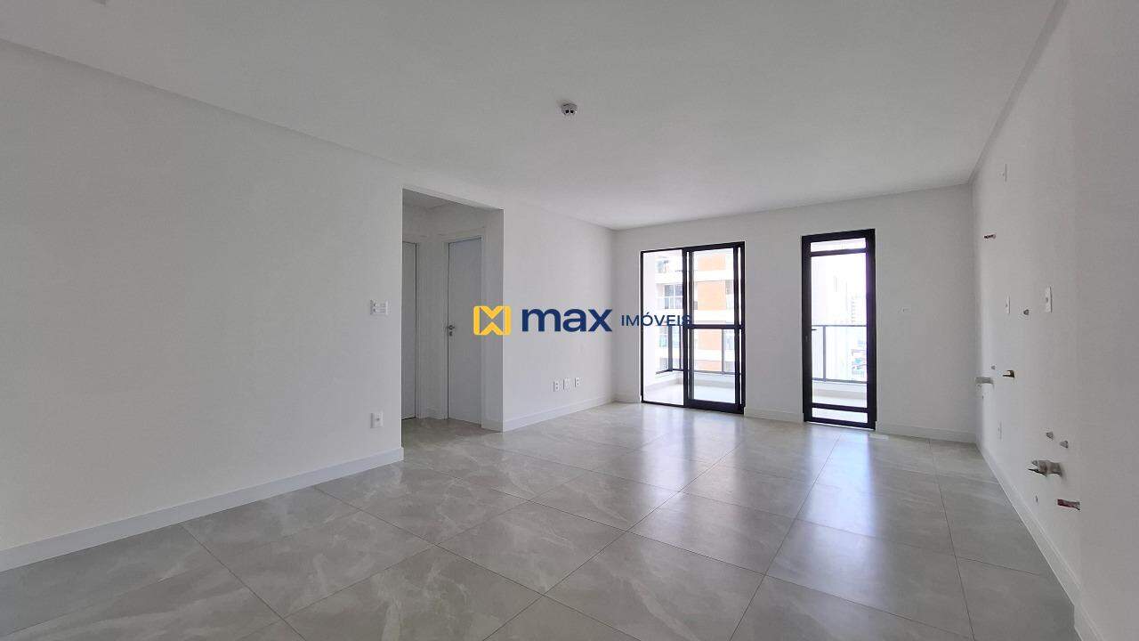 Apartamento à venda no Vila Operária: Living integrado