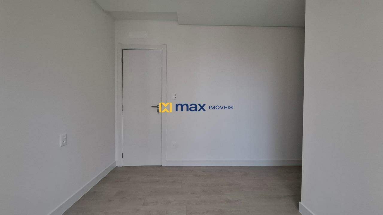 Apartamento à venda no Vila Operária: Suíte