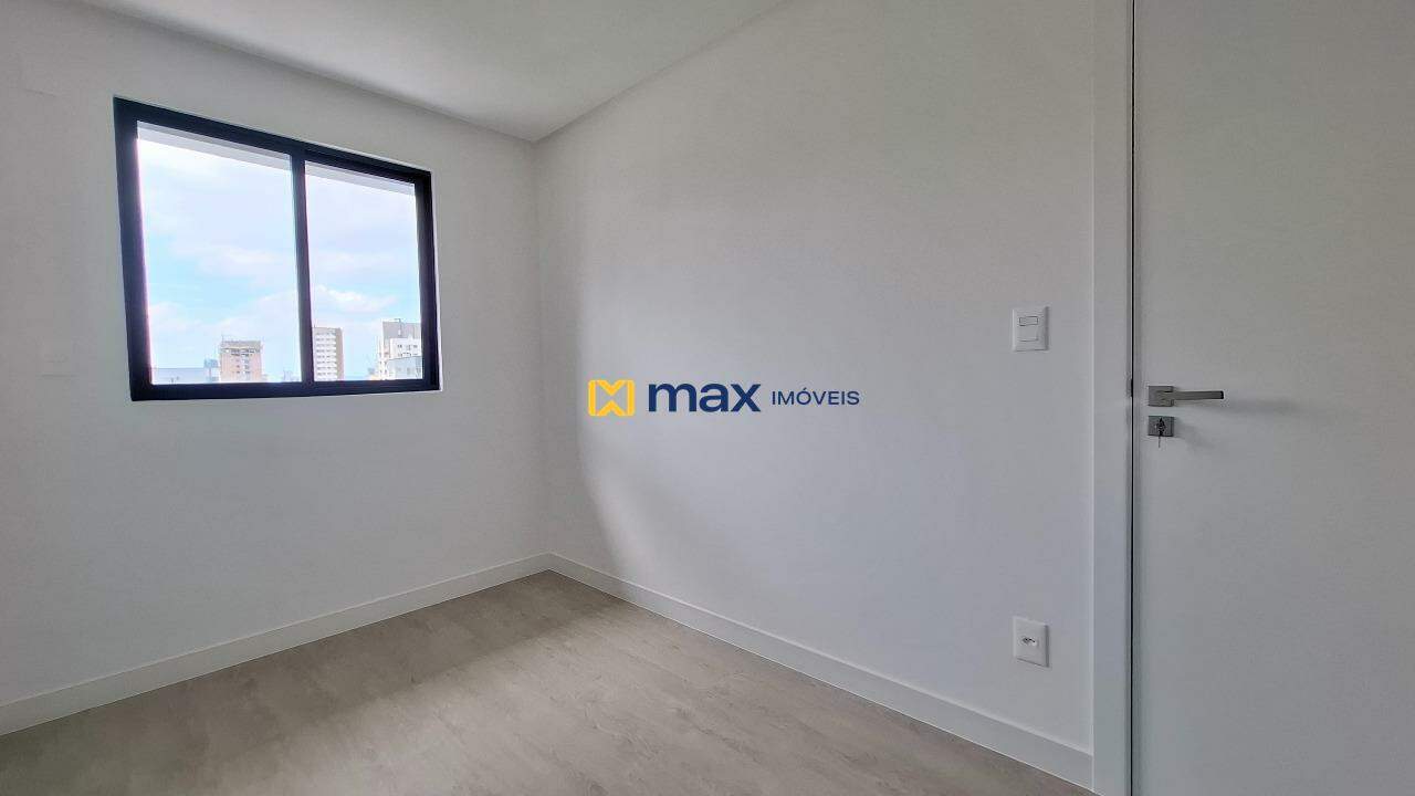 Apartamento à venda no Vila Operária: Dormitório