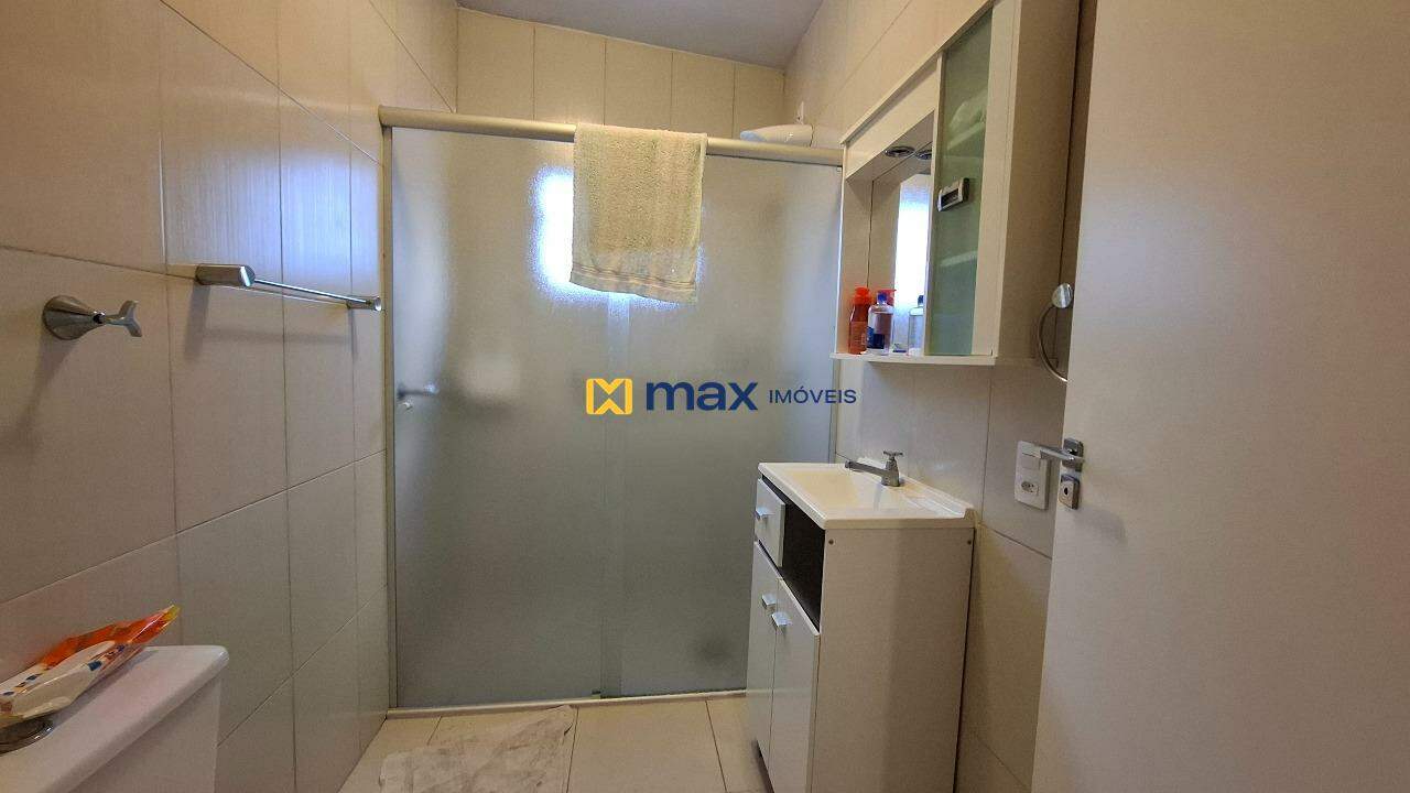 Apartamento para aluguel no Centro: Banheiro Social
