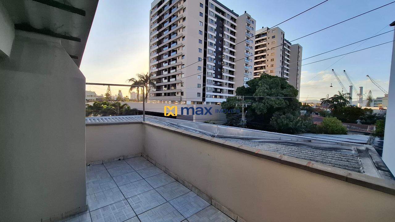 Apartamento para aluguel no Centro: Terraço