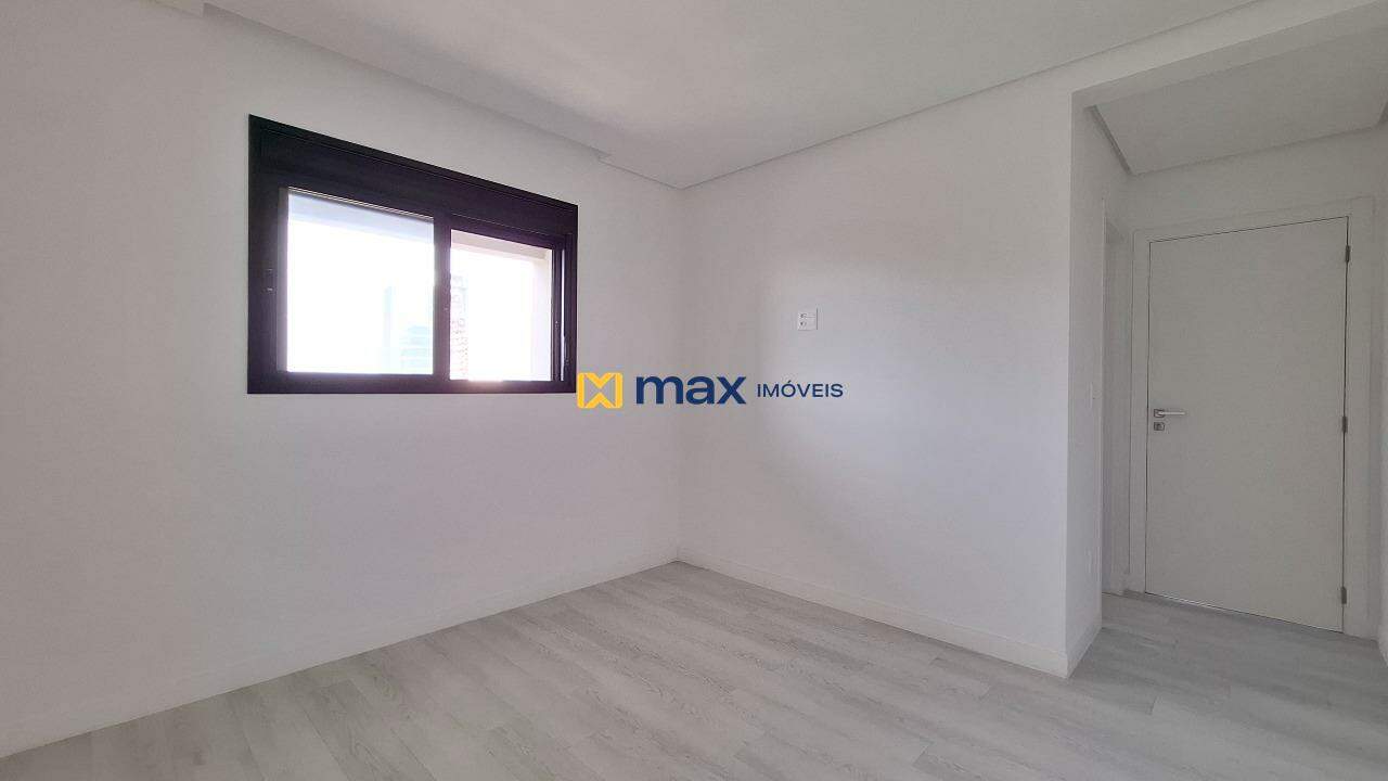 Apartamento à venda no Praia Brava: Demi-suíte