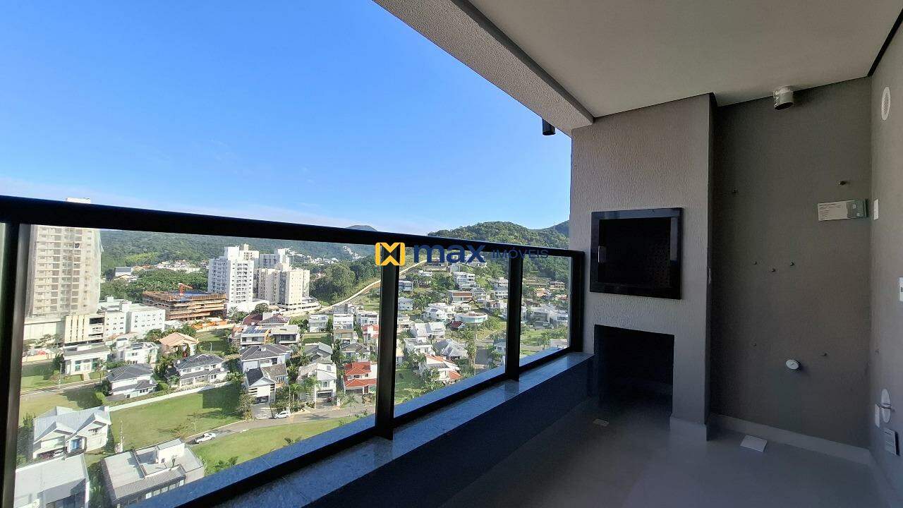 Apartamento à venda no Praia Brava: Sacada com churrasqueira