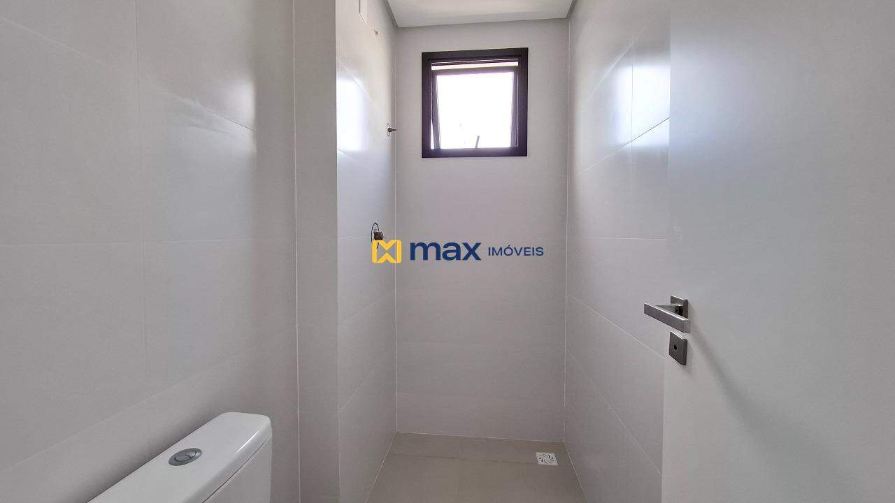 Apartamento à venda no Praia Brava: Banheiro suíte 1