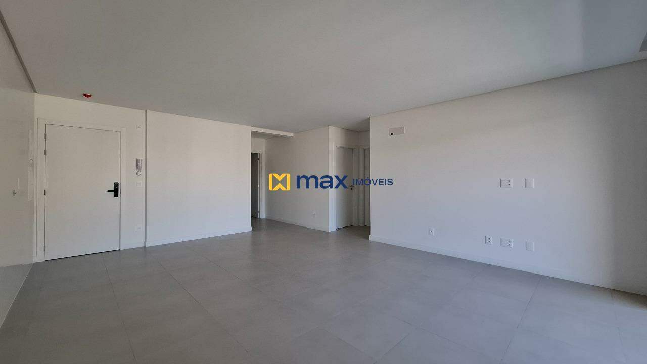 Apartamento à venda no Praia Brava: Living integrado