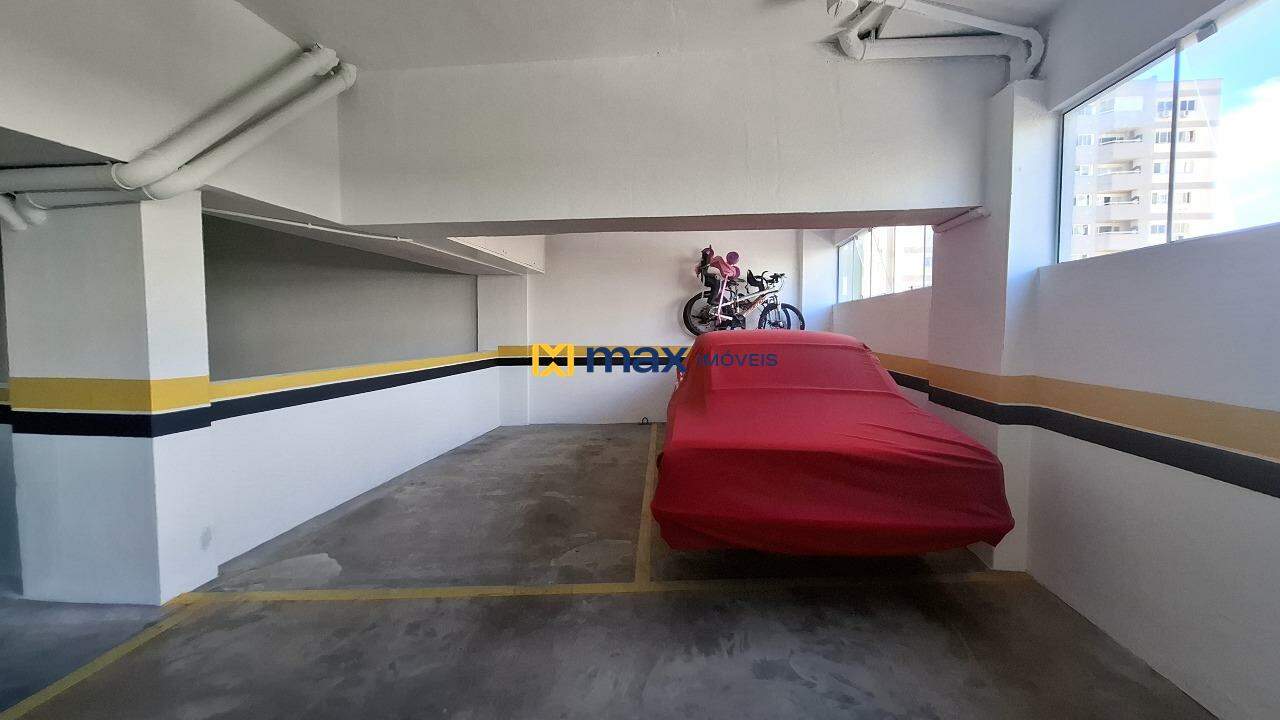 Apartamento à venda no Centro: Vagas de garagem