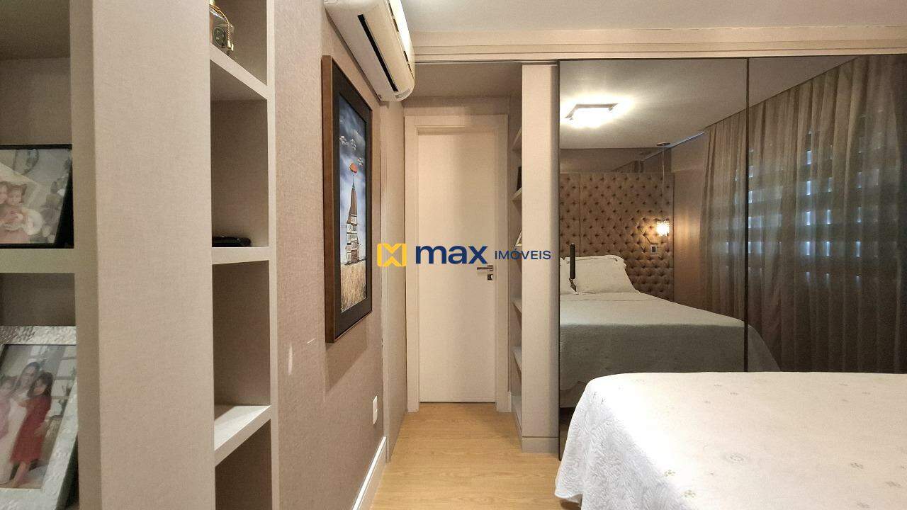 Apartamento à venda no Centro: Suíte
