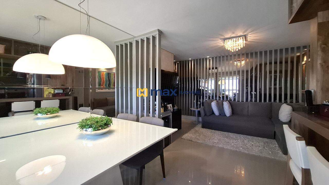 Apartamento à venda no Centro: Living integrado