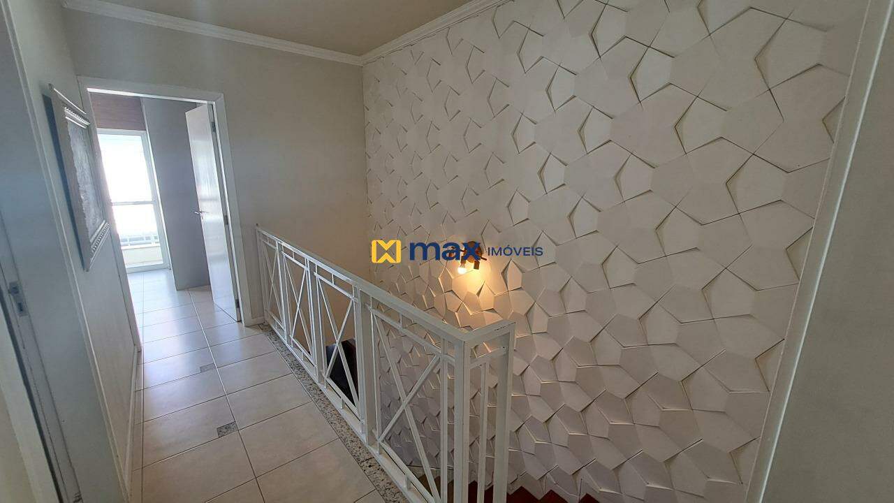 Casa para aluguel no Dom Bosco: Hall dos Quartos