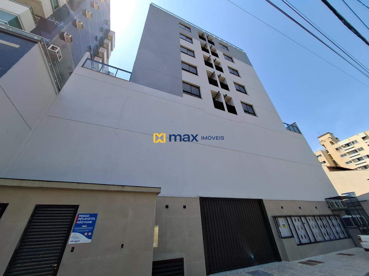 Apartamento para aluguel no Centro: Fachada Fundos