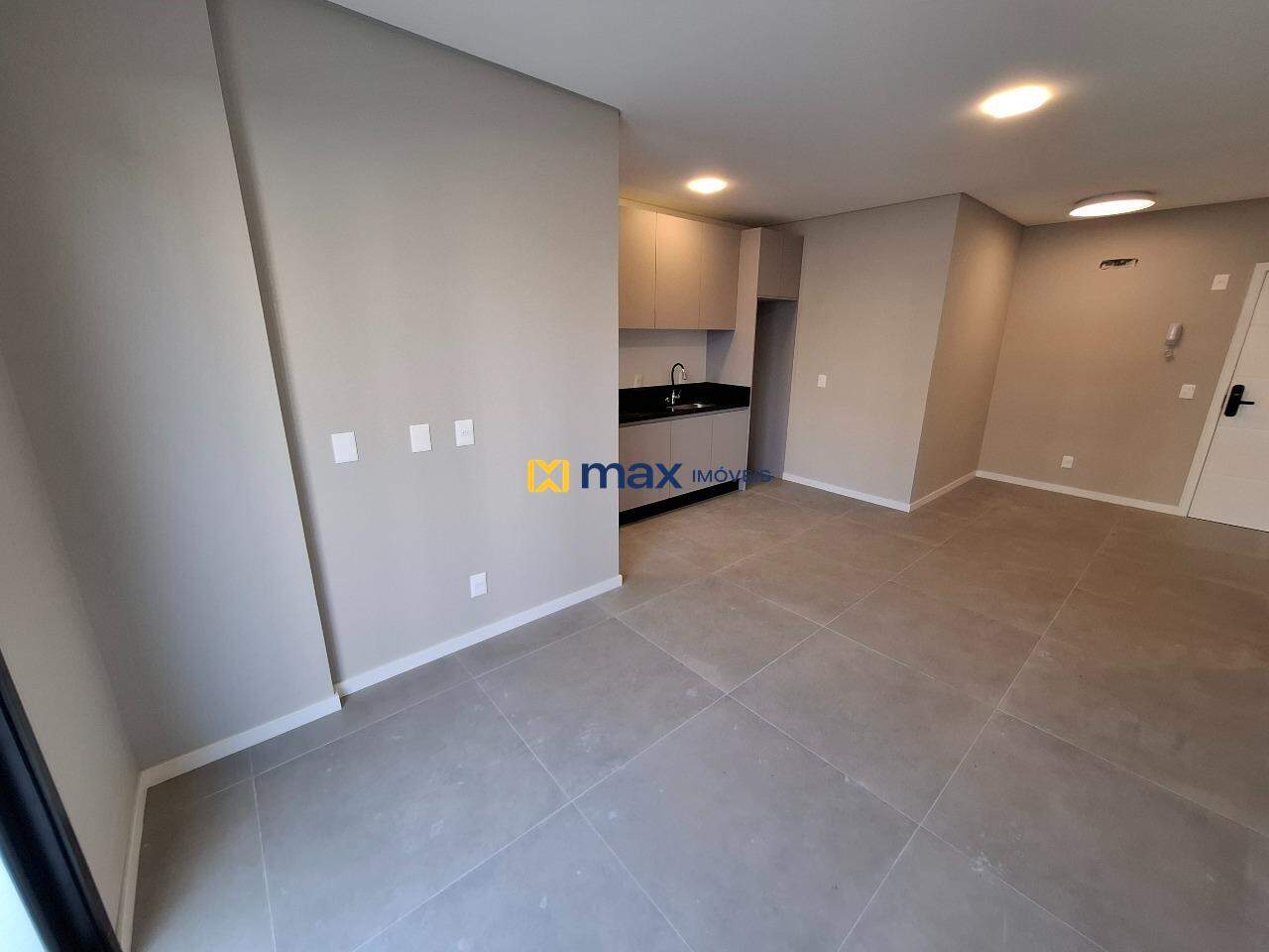 Apartamento para aluguel no Centro: Sala de Estar e Jantar