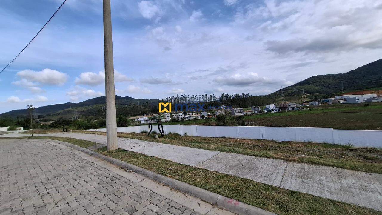 Terreno em condomínio à venda no Rio do Meio: Terreno