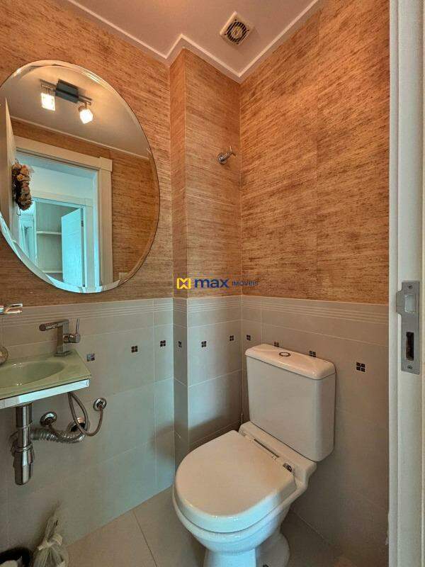 Apartamento à venda no Centro: lavabo