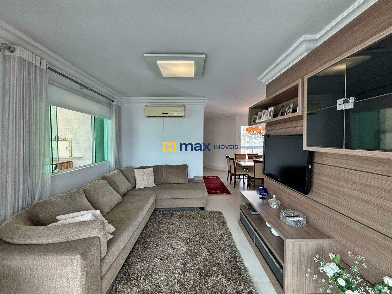 Apartamento à venda no Centro: sala de estar 