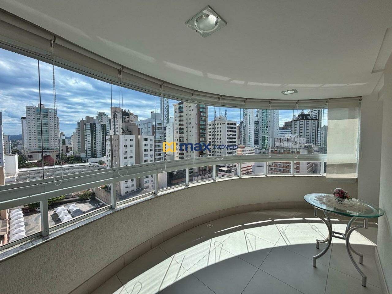 Apartamento à venda no Centro: sacada