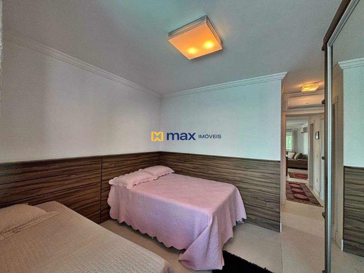 Apartamento à venda no Centro: suíte 02