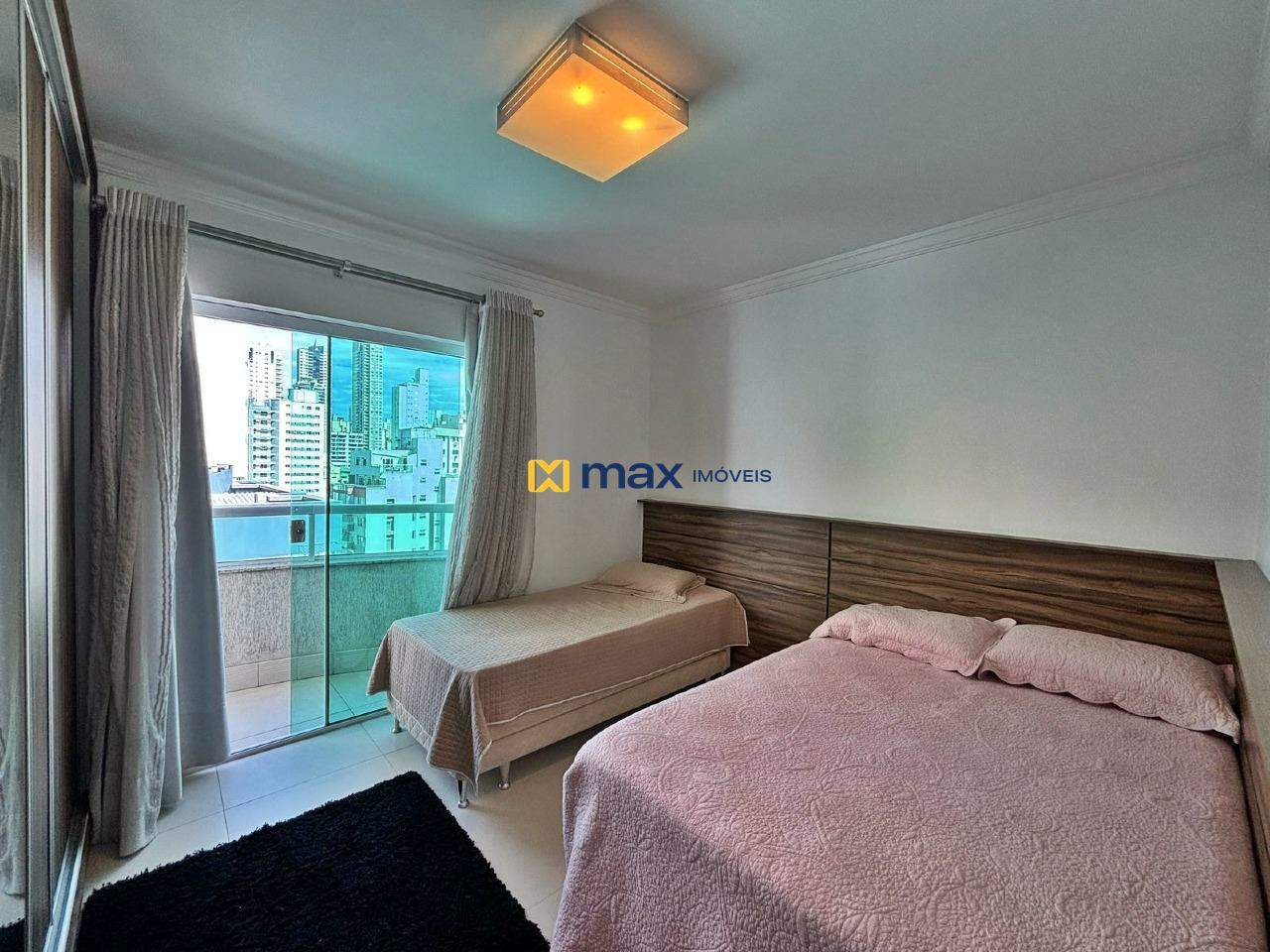 Apartamento à venda no Centro: suíte 02