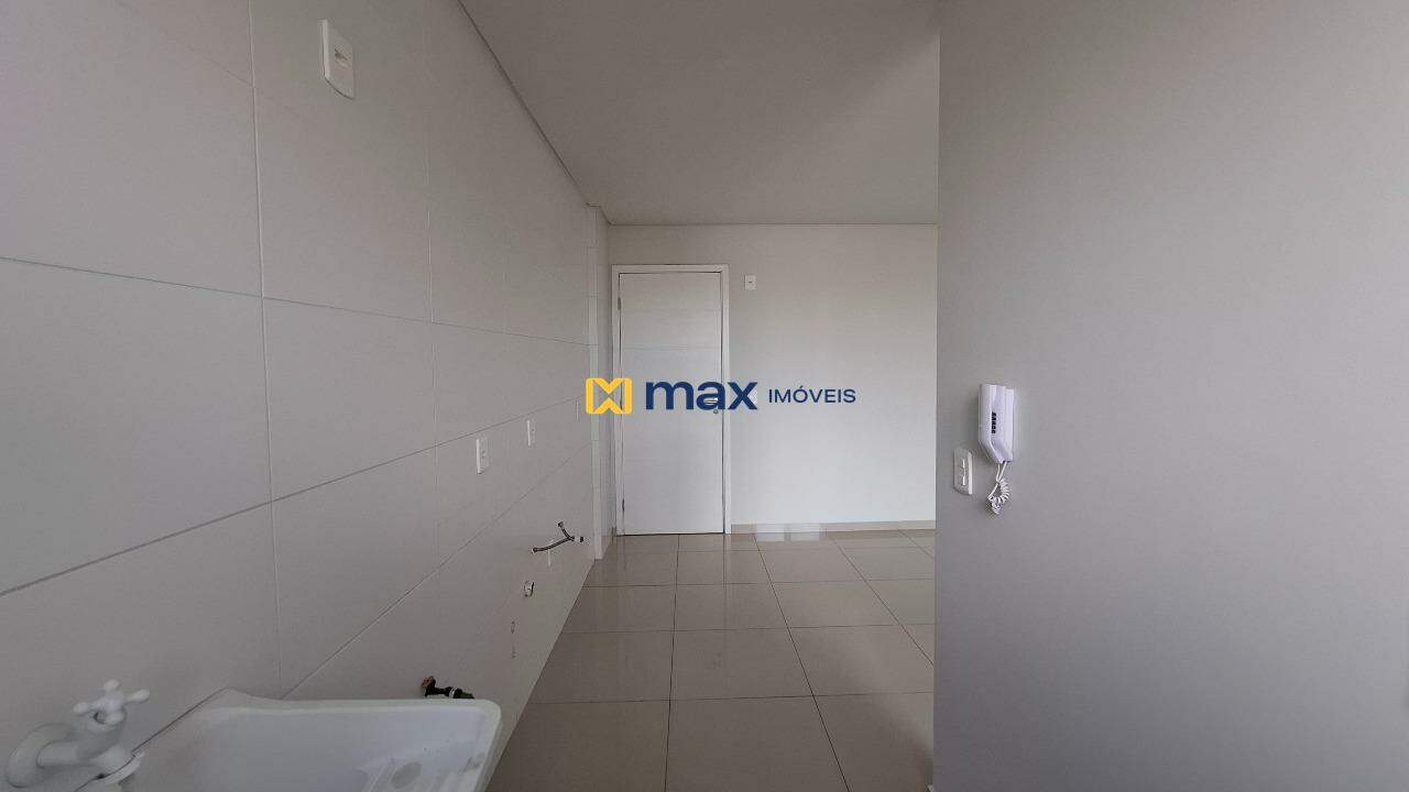 Apartamento à venda no Cordeiros: Lavanderia/Cozinha