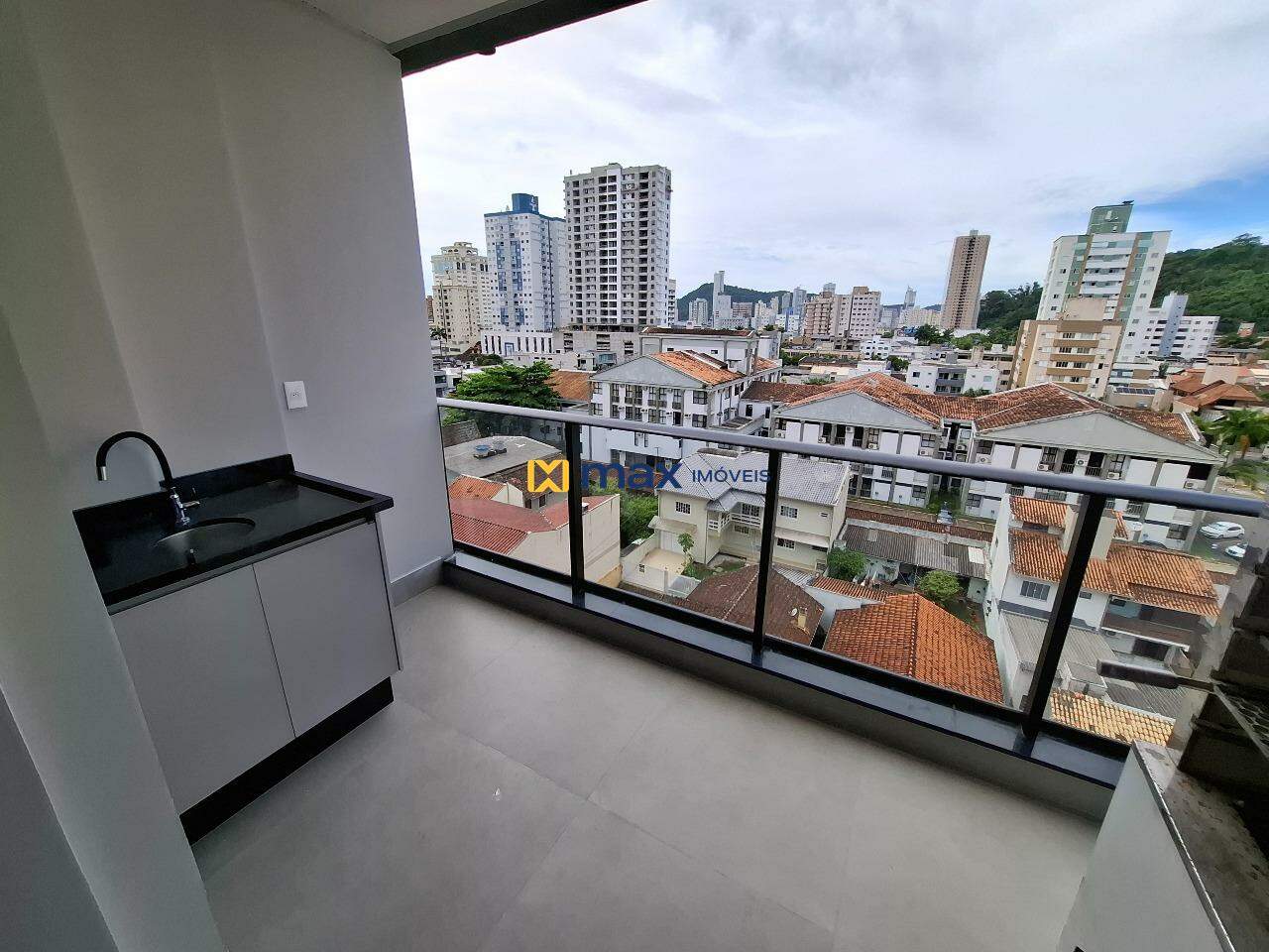 Apartamento para aluguel no Centro: Sacada