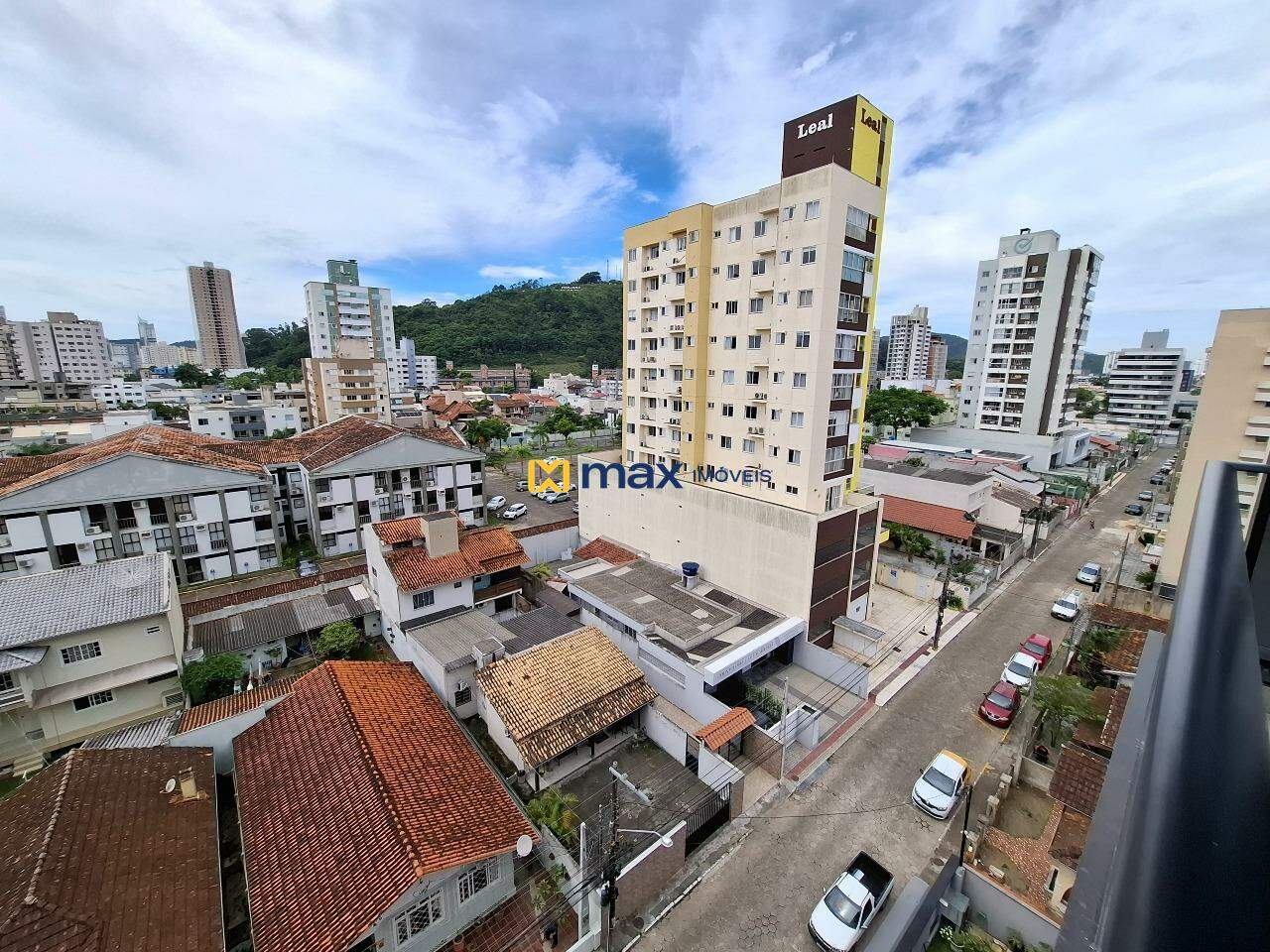 Apartamento para aluguel no Centro: Vista Sacada