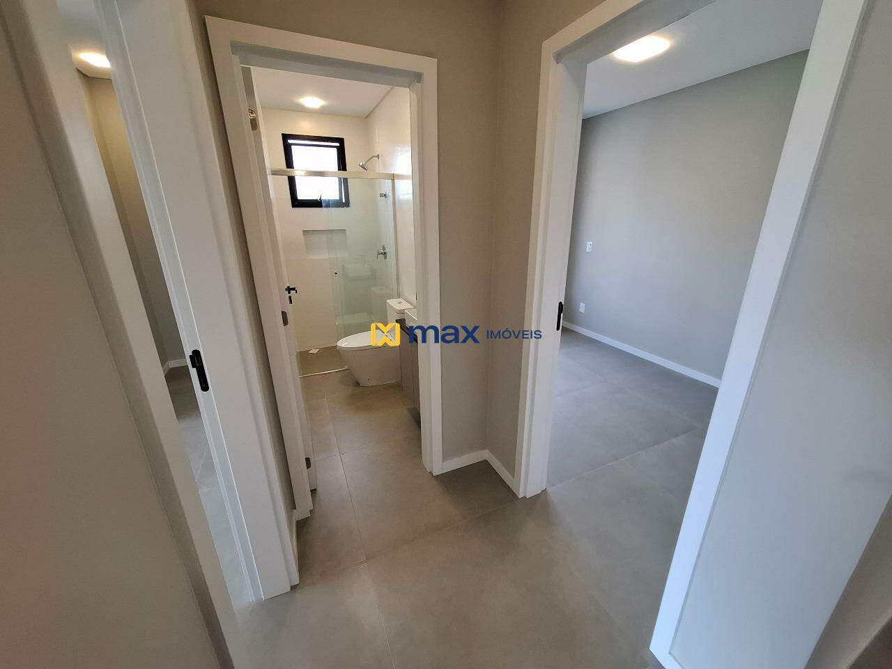 Apartamento para aluguel no Centro: Corredor