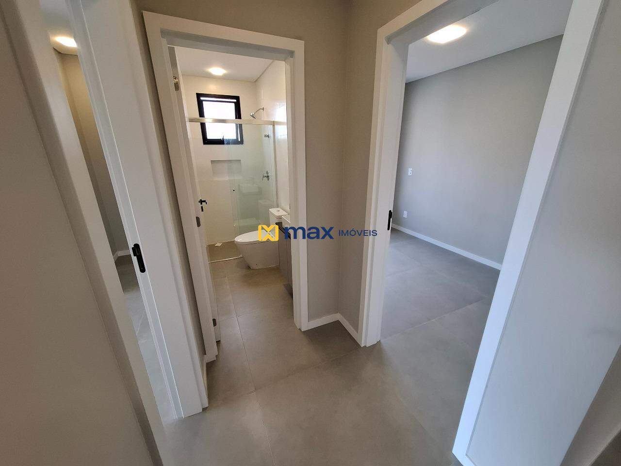 Apartamento para aluguel no Centro: Hall dos Quartos