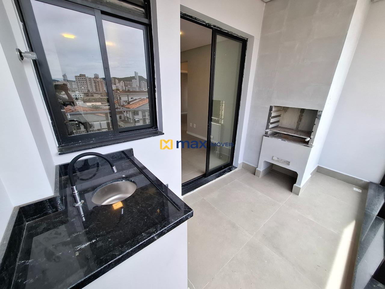 Apartamento para aluguel no Centro: Sacada