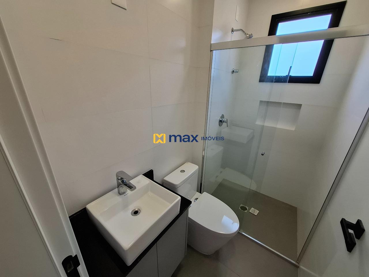 Apartamento para aluguel no Centro: Banheiro Suíte