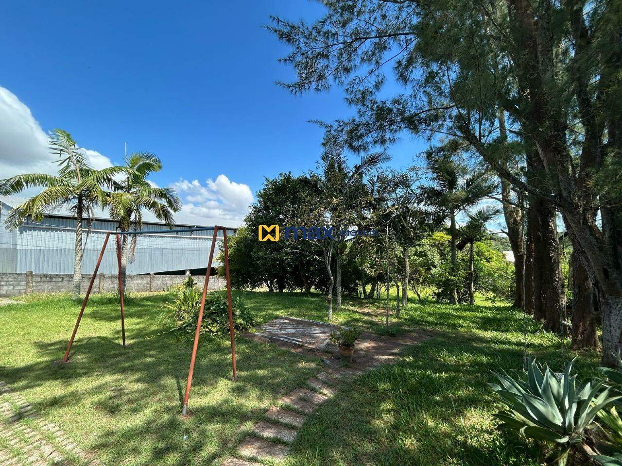 Casa à venda no Armação de Itapocoroy: Terreno