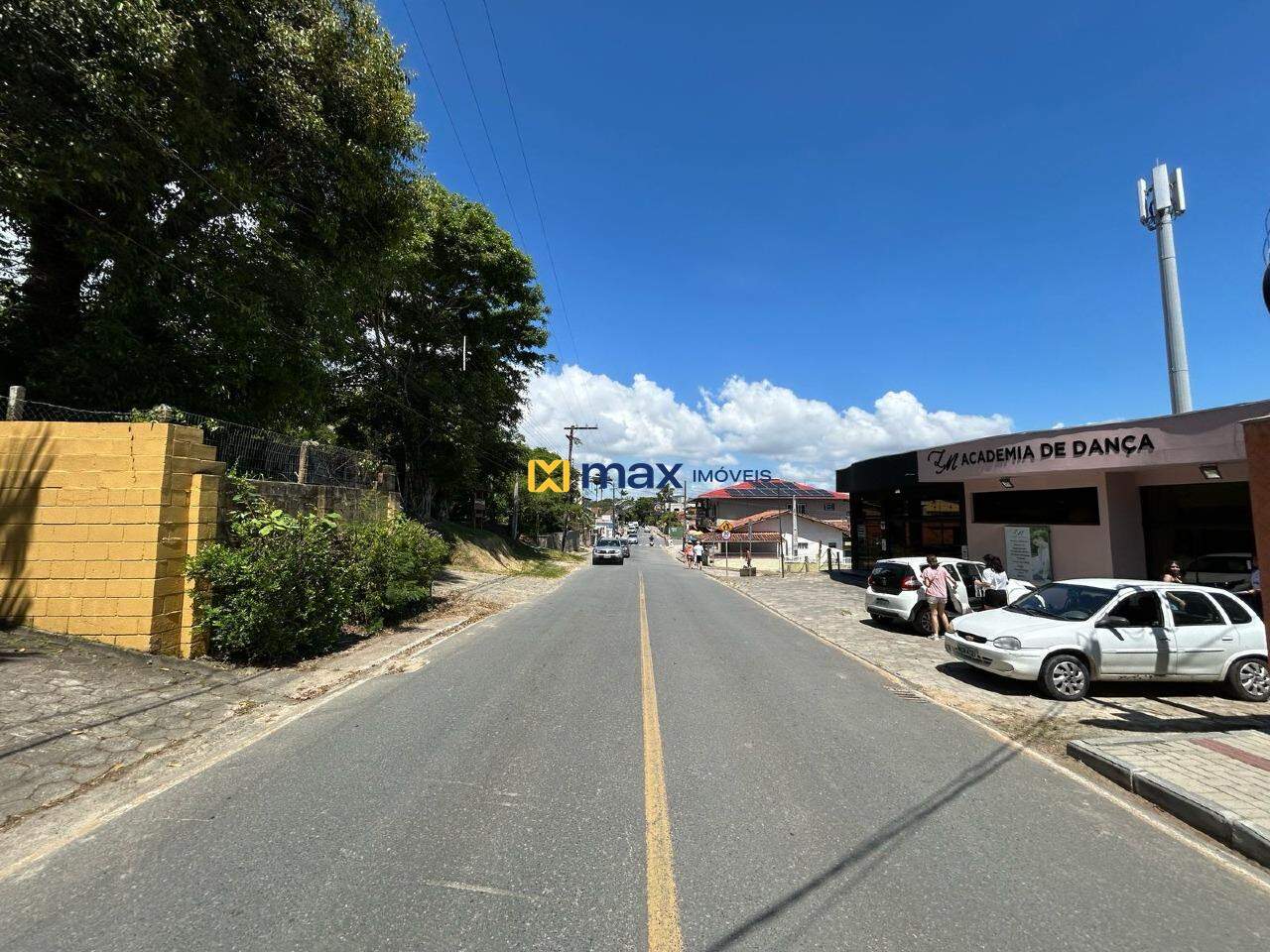 Terreno à venda no Armação Itapocoroy: 