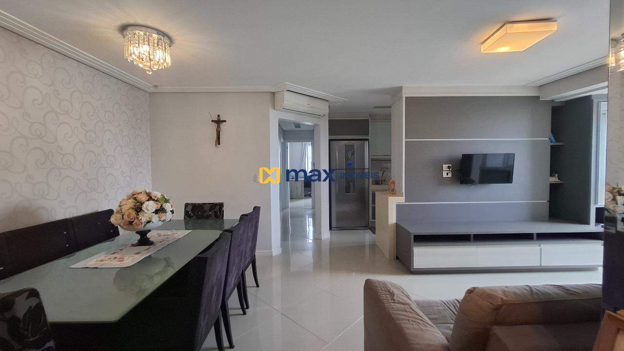 Apartamento à venda no Centro: Living integrado