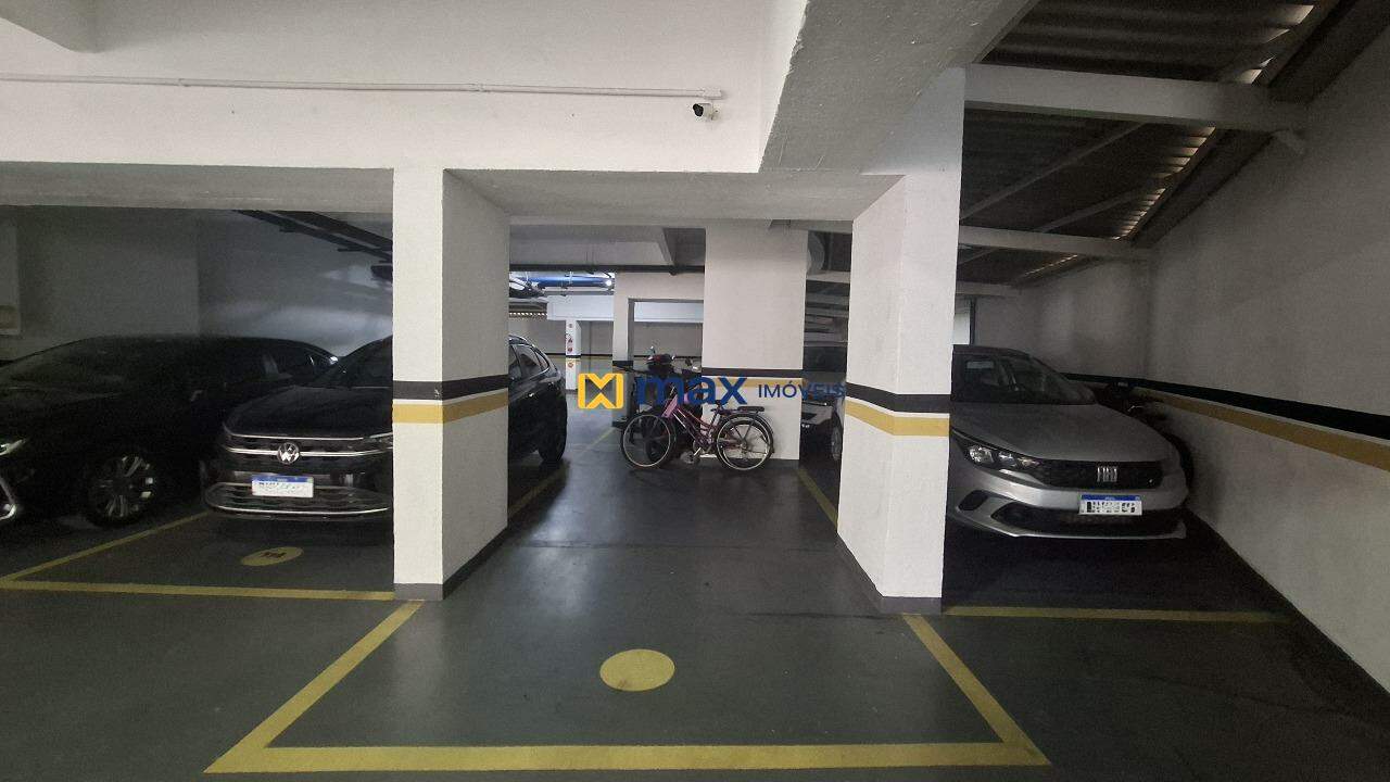 Apartamento à venda no Centro: Vaga de garagem