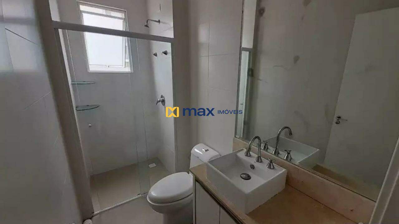 Apartamento à venda no Fazenda: Banheiro suíte