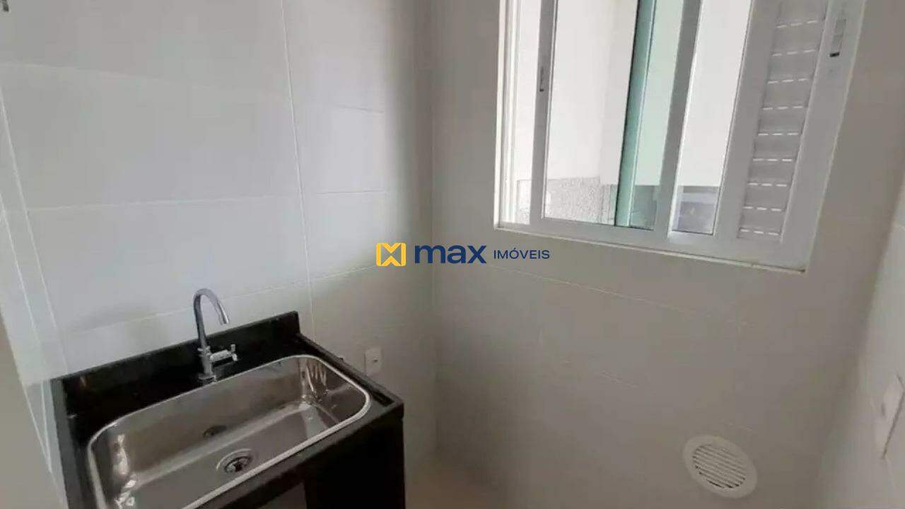 Apartamento à venda no Fazenda: Área de serviços
