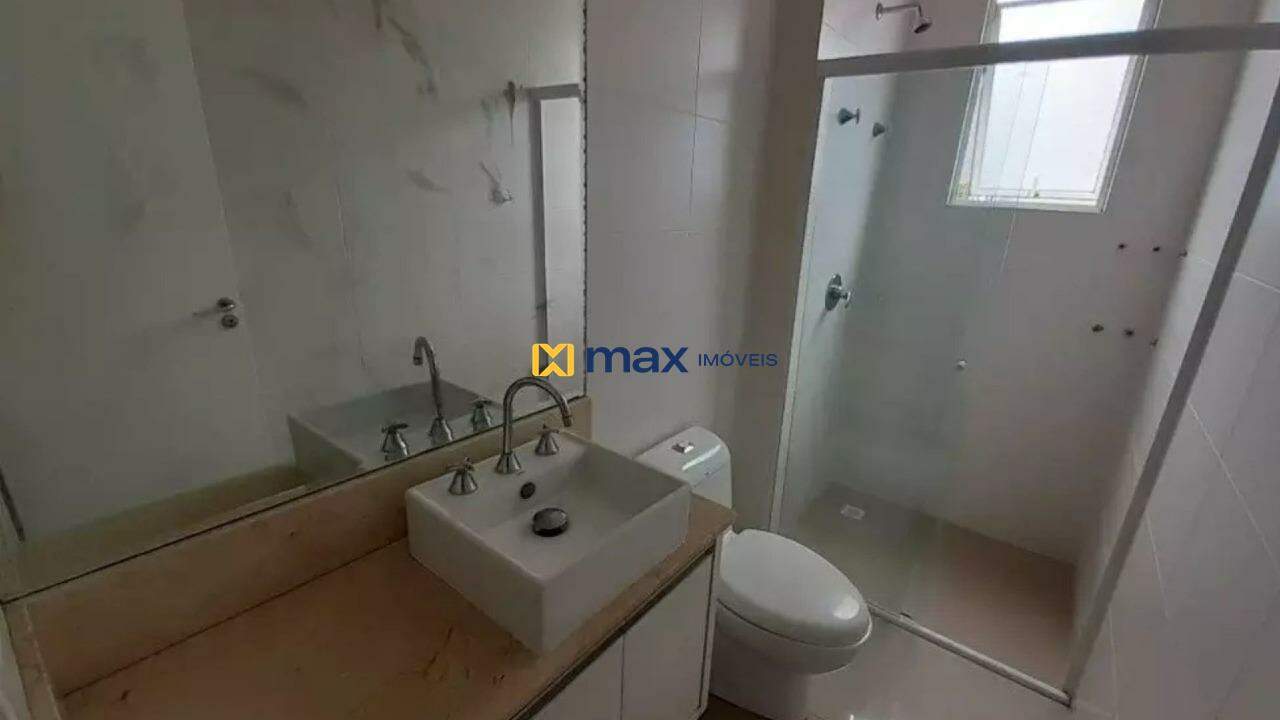Apartamento à venda no Fazenda: Banheiro social