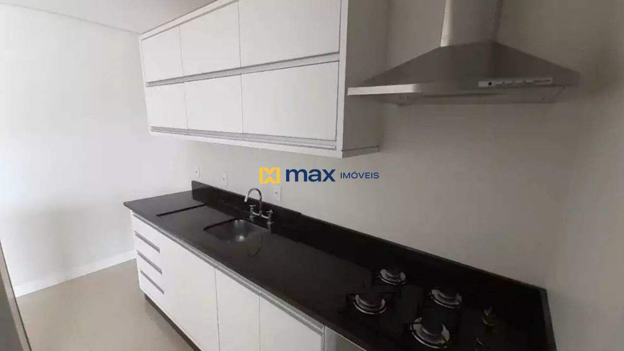 Apartamento à venda no Fazenda: Cozinha