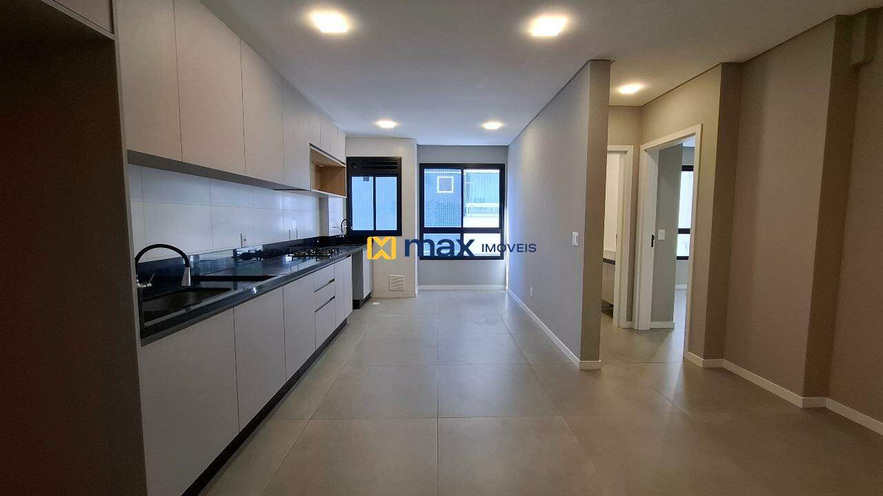 Apartamento para aluguel no Centro: Sala de Estar e Jantar