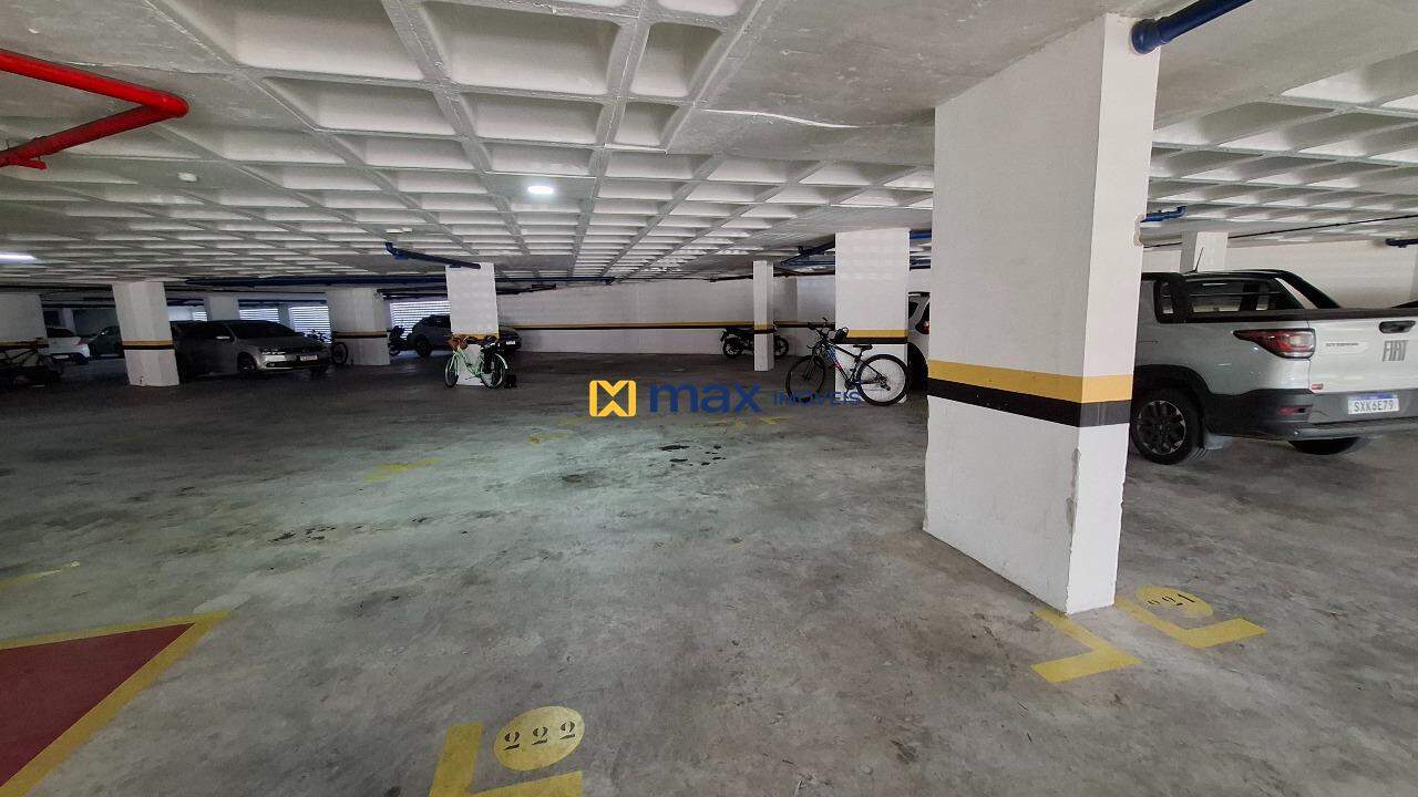 Apartamento para aluguel no Centro: Garagem