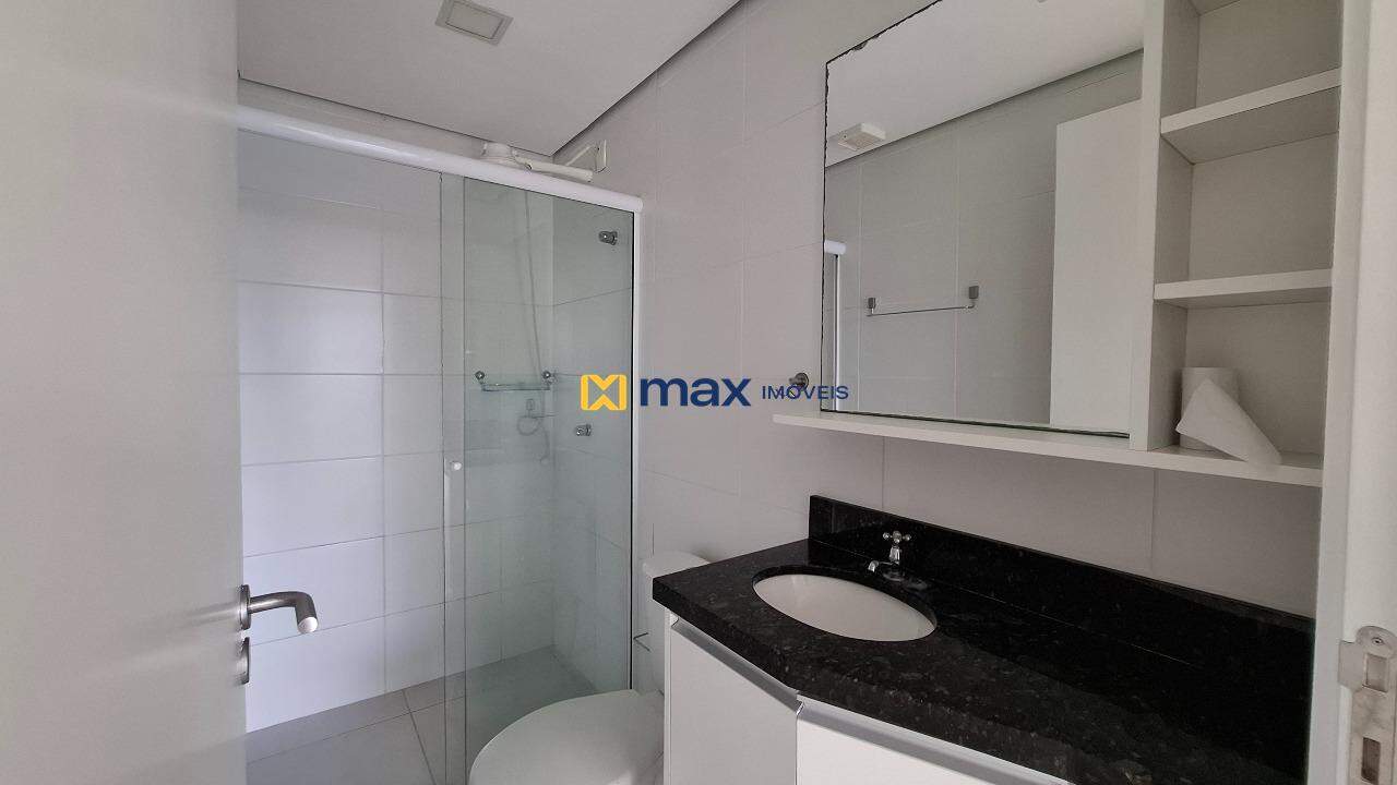 Apartamento para aluguel no Centro: Banheiro Social