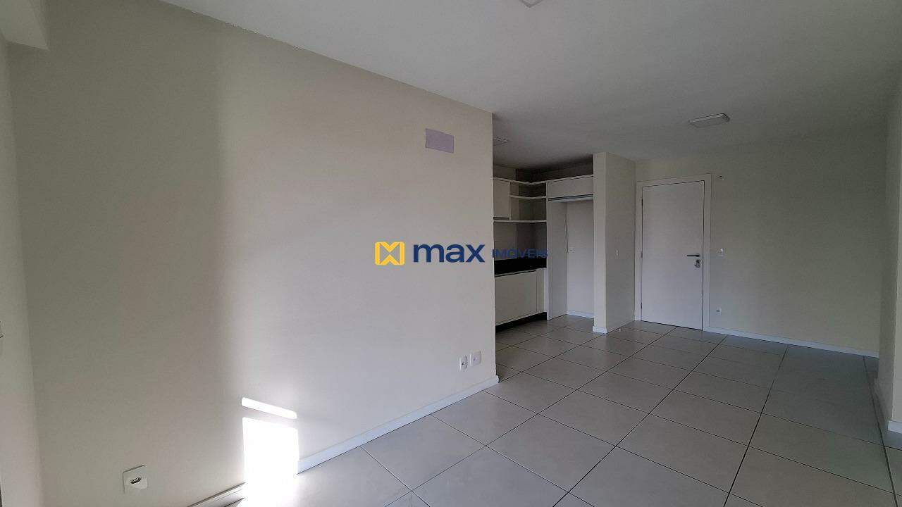 Apartamento para aluguel no Centro: Sala de Estar e Jantar